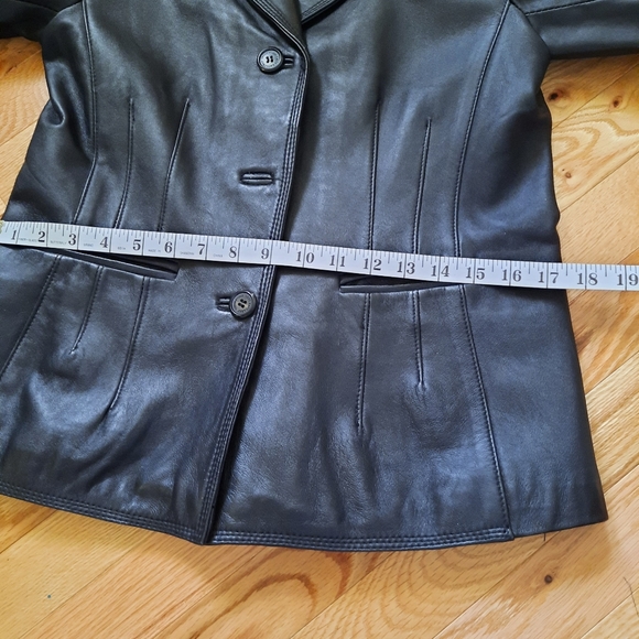 Lady Hathaway leather jacket/blazer - Picture 11 of 14